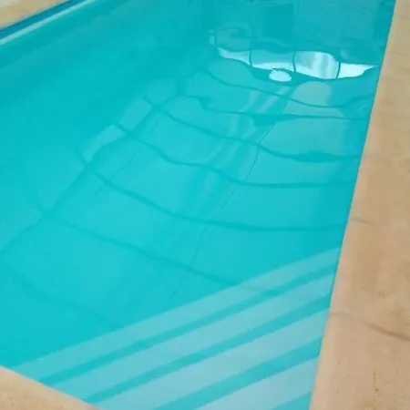 Δωμάτια σε οικογενειακή κατοικία Azure