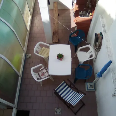 Azure Δωμάτια σε οικογενειακή κατοικία Silveira (Lisbon)