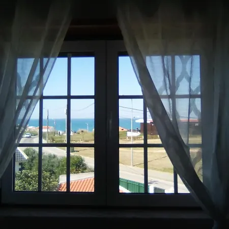 Azure Δωμάτια σε οικογενειακή κατοικία *